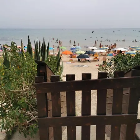Lägenhet Giardino Sul Mare